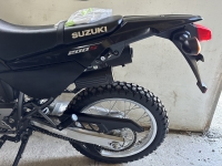 Suzuki DR 200 S 3